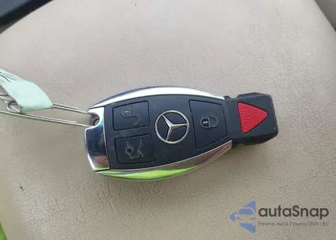 2018 Mercedes-Benz Glc 300 z USA, uszkodzony, nr VIN WDC0G4JB2JF448980